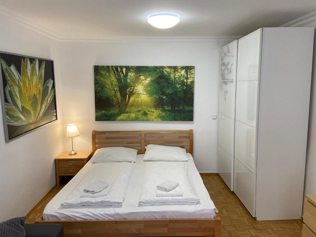 Ajo Vienna Atos With Free Parking Apartman Kültér fotó